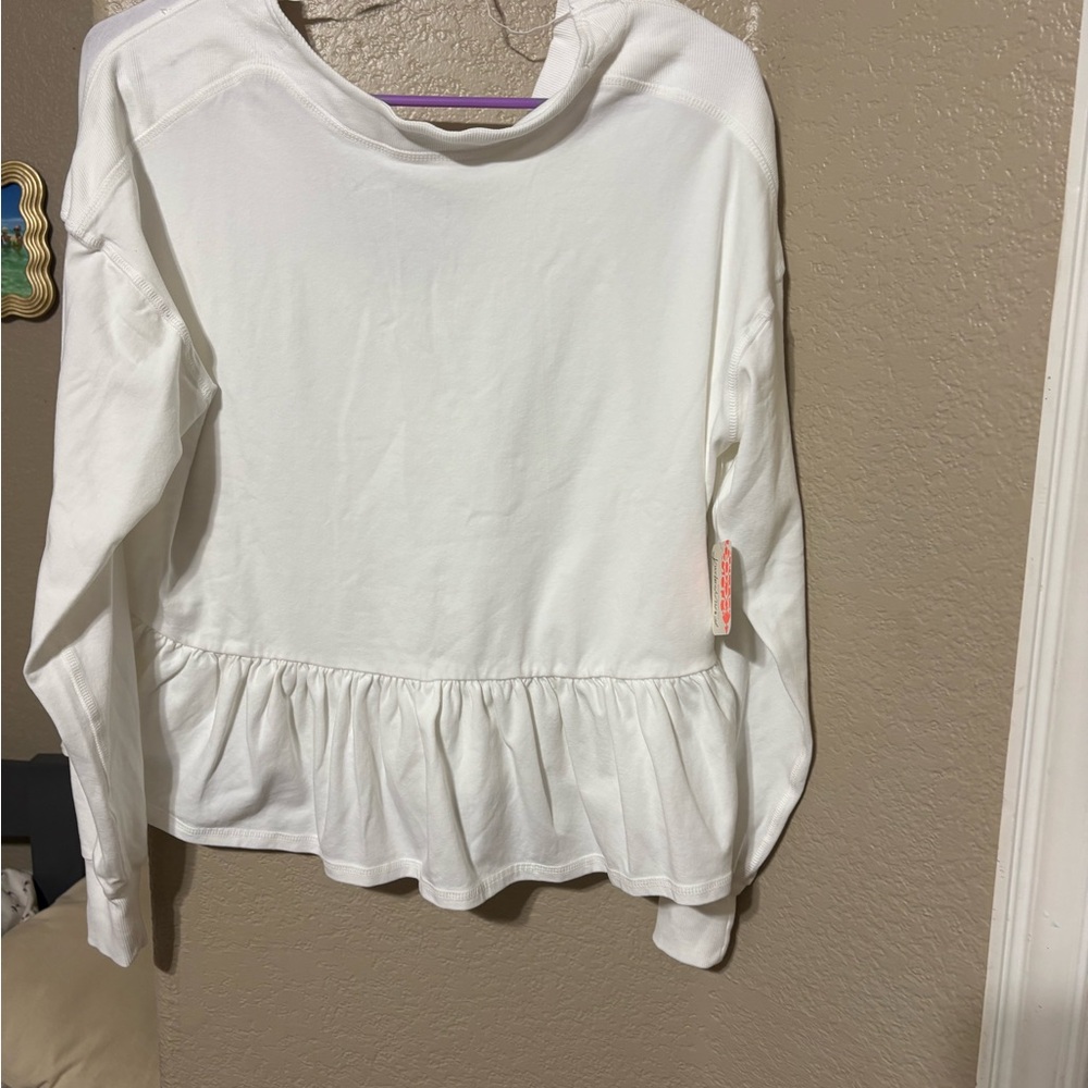 White XS free people blousey top